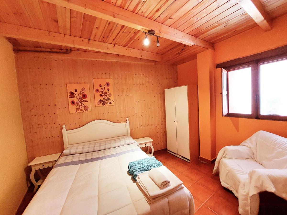 Apartahotel Portal De Leon Caboalles de Abajo Екстер'єр фото