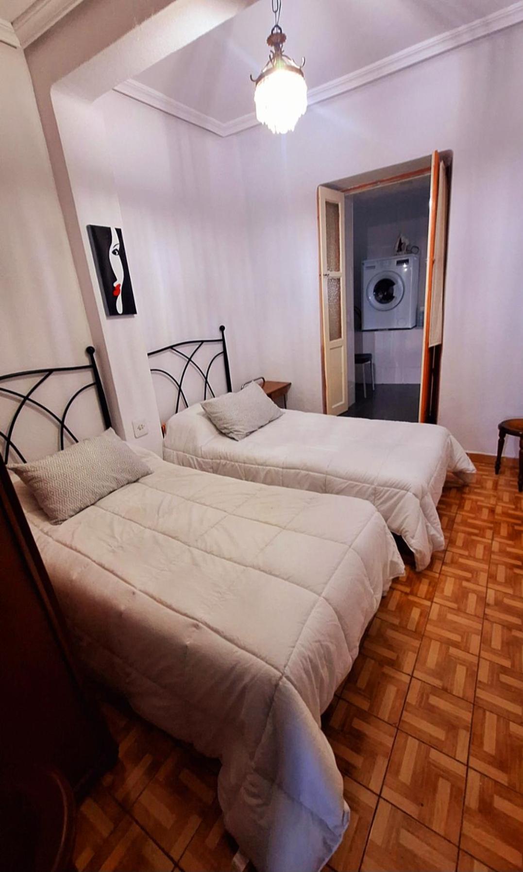 Apartahotel Portal De Leon Caboalles de Abajo Номер фото